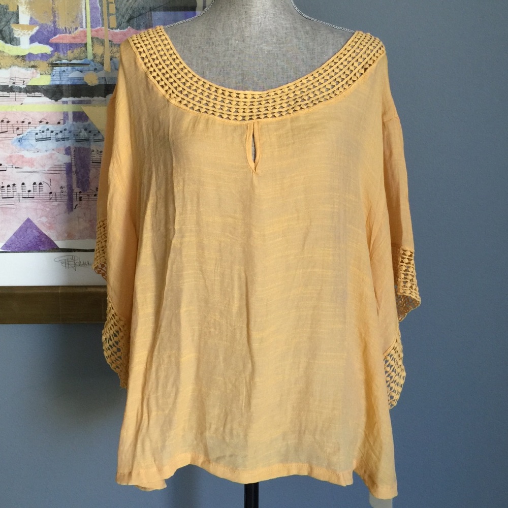 Maria Gabrielle Top